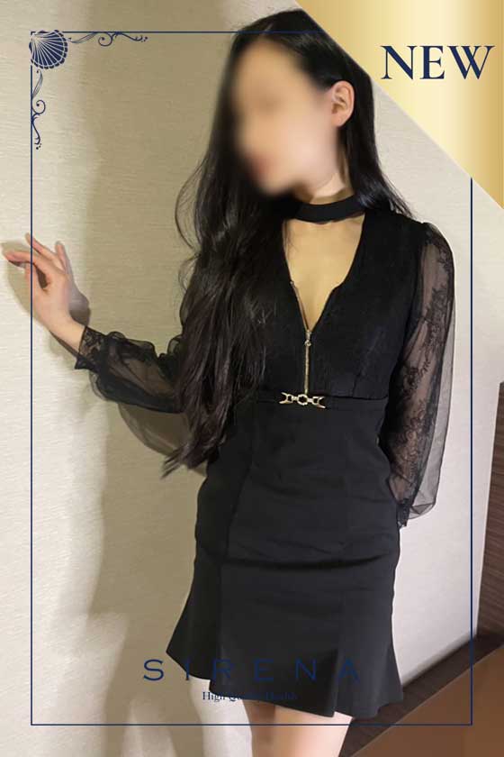 富沢　えりかの写真